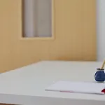 罗伯特公寓 *
